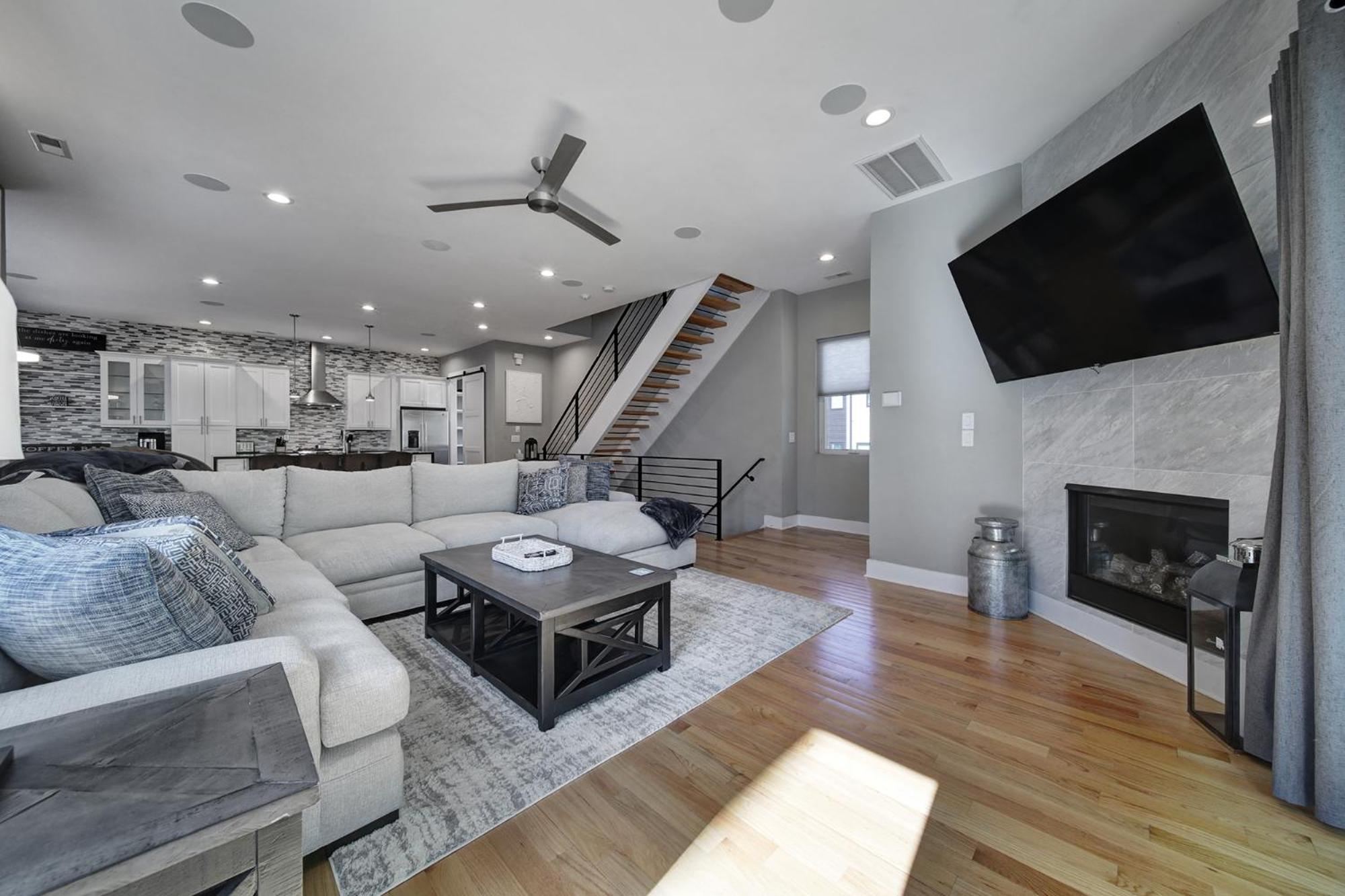 906 Westbrook B City Views Rooftop Hot Tub And Short Walk To Stadium Charlotte Luaran gambar